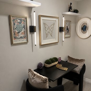 Glendale Psychic - Inside of my business - Psychics Near Me - Glendale, California Glendale Psychic - Inside of my business - Psychics Near Me - Glendale, California
