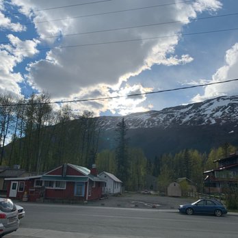 Spoonline Bistro - Wine Bars Near Me - Girdwood, Alaska