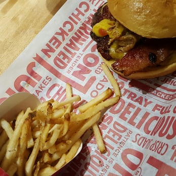 Smashburger - Burgers Near Me - Brooklyn, New York