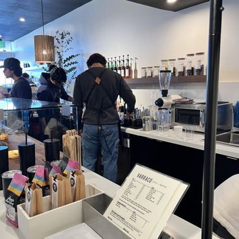 Varraco Coffee + Roasters - Baristas making the delicious coffee - Coffee & Tea Near Me - Palm Desert, California