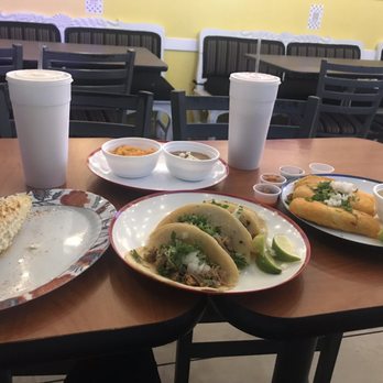 Mexas Tacos - Tacos, corn, birria tacos, rice and beans and aguas frescas. - Tacos Near Me - Orlando, Florida