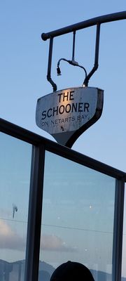 The Schooner Restaurant & Lounge by null