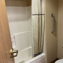 Jackpot Junction Casino Hotel - Small bathroom and unfortunately shower had low pressure and Luke warm water