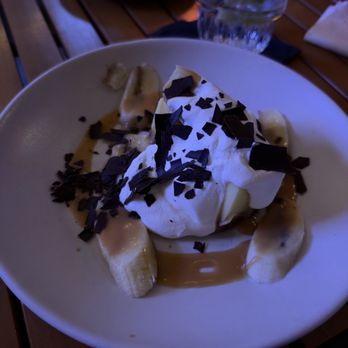 LOCAL Public Eatery - The Woodlands - Banana pudding - Cocktail Bars Near Me - The Woodlands, Texas