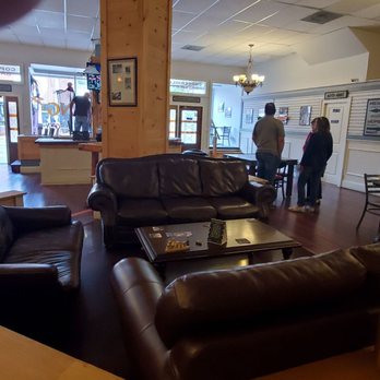 Copperhill Brewery - Comfy seating - Brewpubs Near Me - Copperhill, Tennessee