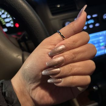 CreméLux Nail Spa - Nail Salons Near Me - Baltimore, Maryland CreméLux Nail Spa - Nail Salons Near Me - Baltimore, Maryland