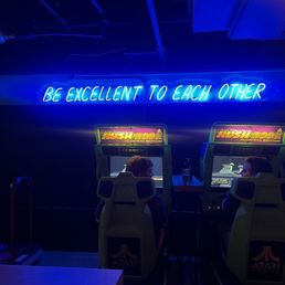 UP-DOWN ARCADE BAR - Updated May 2025 - 88 Photos & 14 Reviews - 113 ...