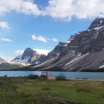 Banff National Park - Bow lake - Parks Near Me - Banff, Alberta