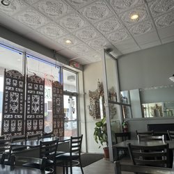 Bangkok Thai Cuisine - Interior