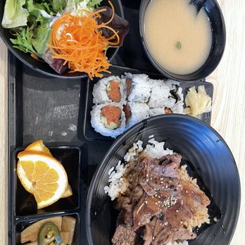 Tanoshi Japanese Bistro - combo with teriyaki beef and spicy tuna roll - Sushi Bars Near Me - Walnut Creek, California