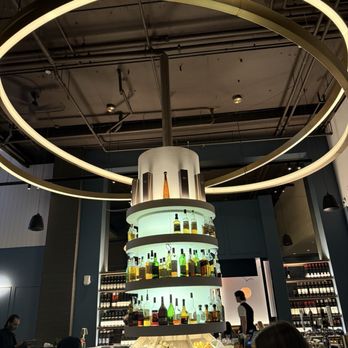 Coast - Bar area - Seafood Near Me - Vancouver, British Columbia