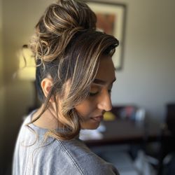 Lapalacebeauty - Service provided: Hair + Travel