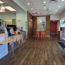Tropical Smoothie Cafe