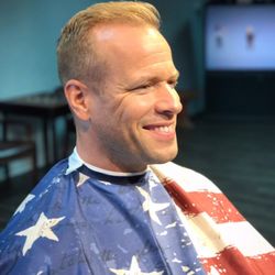 Beardsley's Barber Shop - Supporting our Military!