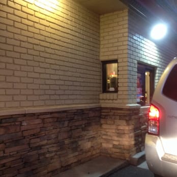 Wendy's - Drive thru for frosty - Burgers Near Me - Scottsdale, Arizona