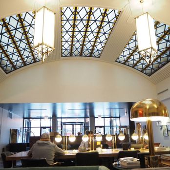 Heritage Outpost - Lobby at Lawrence house - Coffee & Tea Near Me - Chicago, Illinois