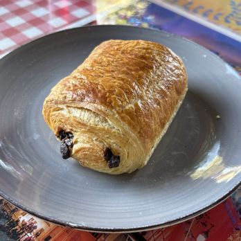L'Atelier Cafe - Pain au chocolat - French Near Me - Palm Springs, California