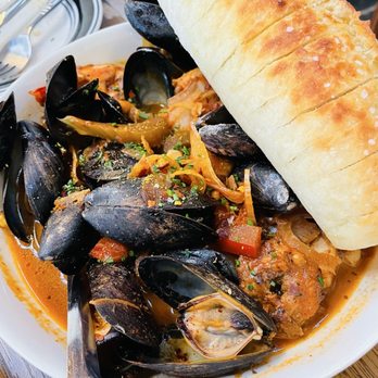 Flying Pig Pub & Kitchen - Cioppino - Pubs Near Me - Oceanside, California Flying Pig Pub & Kitchen - Cioppino - Pubs Near Me - Oceanside, California