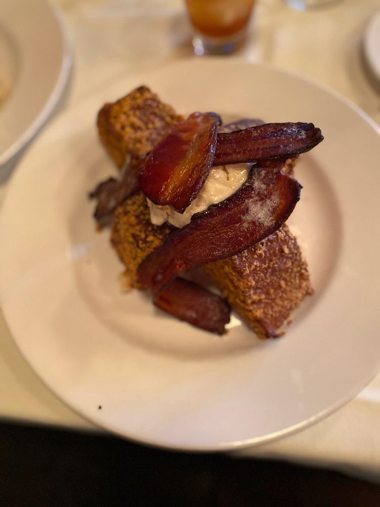 HALLS CHOPHOUSE 1666 Photos & 2128 Reviews Steakhouses 434 King