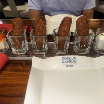Gordon Ramsay Burger Las Vegas - Jalapeño chicken poppers - Burgers Near Me - Las Vegas, Nevada