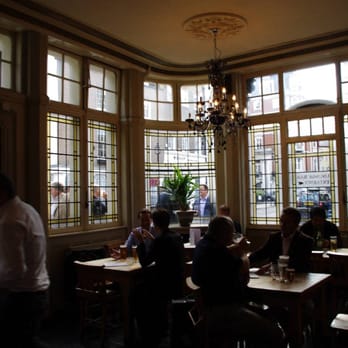 The Coach Makers Arms Marylebone - British Near Me - London, XGL