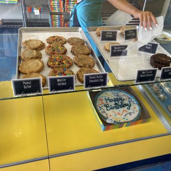 Eileen's Colossal Cookies - Bakeries Near Me - Omaha, Nebraska Eileen's Colossal Cookies - Bakeries Near Me - Omaha, Nebraska