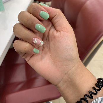 Milan Nail Spa - Nail Salons Near Me - Los Angeles, California