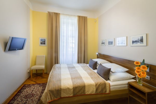 Hotel Monastery by null