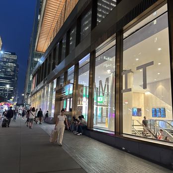 Summit One Vanderbilt - Observatories Near Me - New York, New York