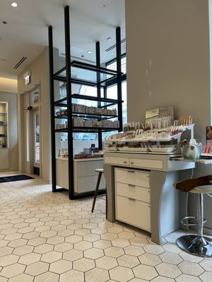 Kohler Waters Spa at Lincoln Park, Chicago by null