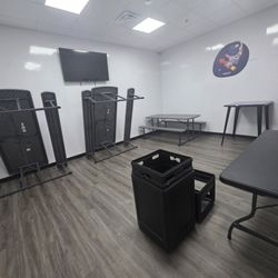 Birthday party room