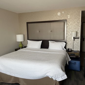 Hampton Inn & Suites Hammond - Hotels Near Me - Hammond, Indiana Hampton Inn & Suites Hammond - Hotels Near Me - Hammond, Indiana