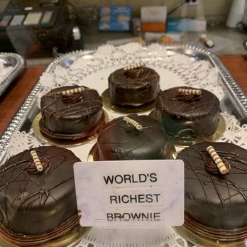Isgro Pastries - Bakeries Near Me - Philadelphia, Pennsylvania Isgro Pastries - Bakeries Near Me - Philadelphia, Pennsylvania