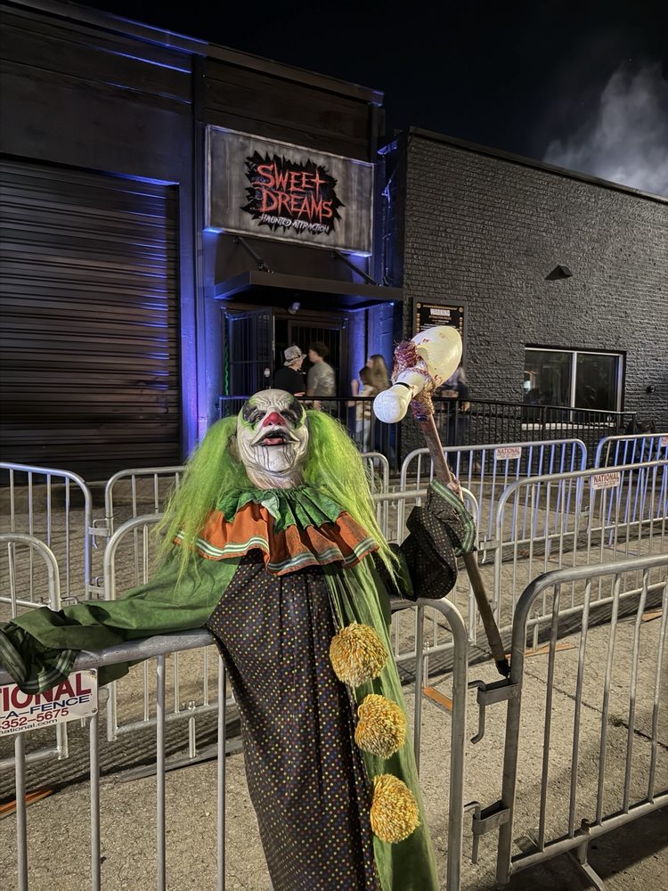 Sweet Dreams Haunted Attraction 