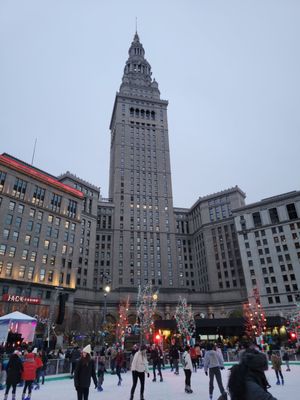 Cleveland Public Square by null