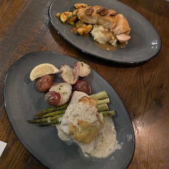 Paddlefish - Salmon and Swordfish dinners - Seafood Near Me - Orlando, Florida Paddlefish - Salmon and Swordfish dinners - Seafood Near Me - Orlando, Florida