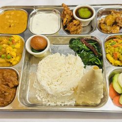 Himalayan - Himalayan/Nepalese Thali