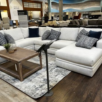Living Spaces - Furniture Stores Near Me - Irvine, California