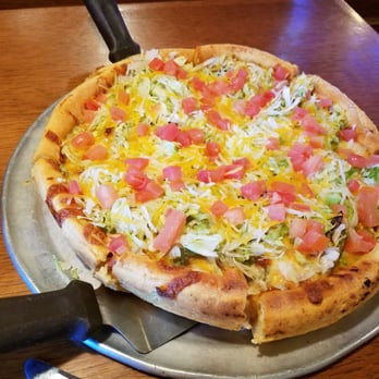 Beer Barrel Pizza and Grill - Fajita Chicken Pizza (Small) - Pizza Near Me - Lima, Ohio