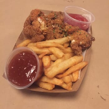 Madison Crab House - Fried oysters - Cajun/Creole Near Me - Chicago, Illinois Madison Crab House - Fried oysters - Cajun/Creole Near Me - Chicago, Illinois