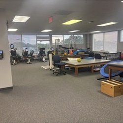 Select Physical Therapy - East Lake Road