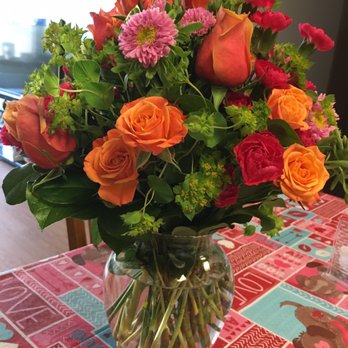 Hansen's Flower Shop - Florists Near Me - Fairfield, Connecticut