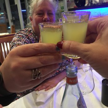 Zonzo Restaurant - Limonchello Shots - Italian Near Me - London, XGL Zonzo Restaurant - Limonchello Shots - Italian Near Me - London, XGL