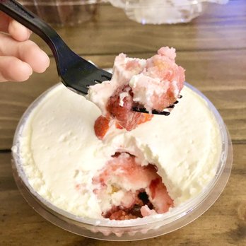 Portillo's Tinley Park - Strawberry Shortcake - Hot Dogs Near Me - Tinley Park, Illinois Portillo's Tinley Park - Strawberry Shortcake - Hot Dogs Near Me - Tinley Park, Illinois
