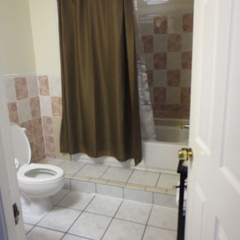 Casablanca Key West - Room #3-bathroom - Bed & Breakfast Near Me - Key West, Florida Casablanca Key West - Room #3-bathroom - Bed & Breakfast Near Me - Key West, Florida