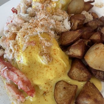 Brothers Cafe - Crab Benedict - Comfort Food Near Me - Santa Rosa, California Brothers Cafe - Crab Benedict - Comfort Food Near Me - Santa Rosa, California