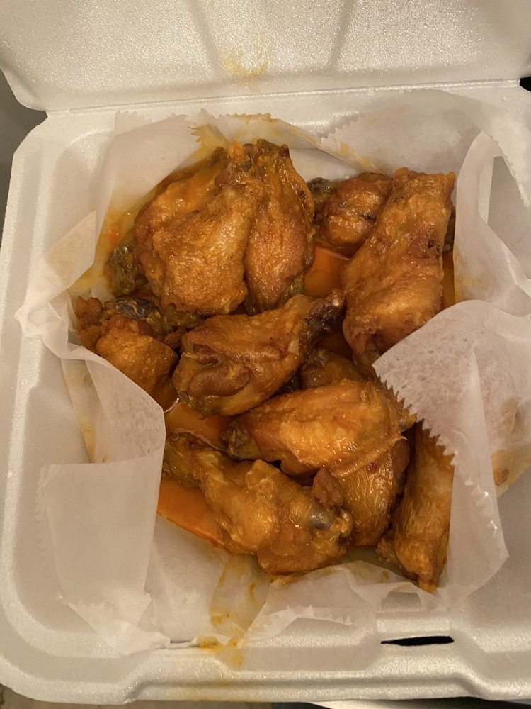 Food from 301 Wingz