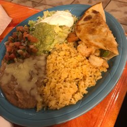 La Casa Mexicana - Shrimp quesadilla
