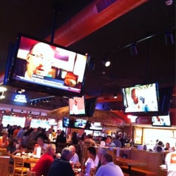 Hooters