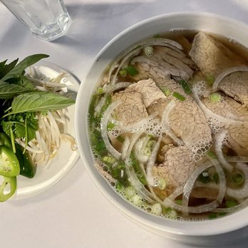 Viet's Pho - Well done steak beef noodle soup - Vietnamese Near Me - Albuquerque, New Mexico Viet's Pho - Well done steak beef noodle soup - Vietnamese Near Me - Albuquerque, New Mexico